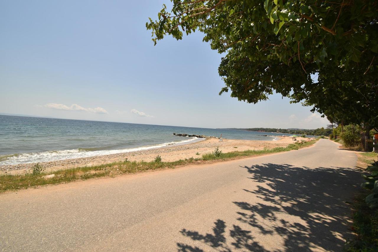 Holiday home Lemon 2 Sea Side Apartment, Nikiti (Sithonia)